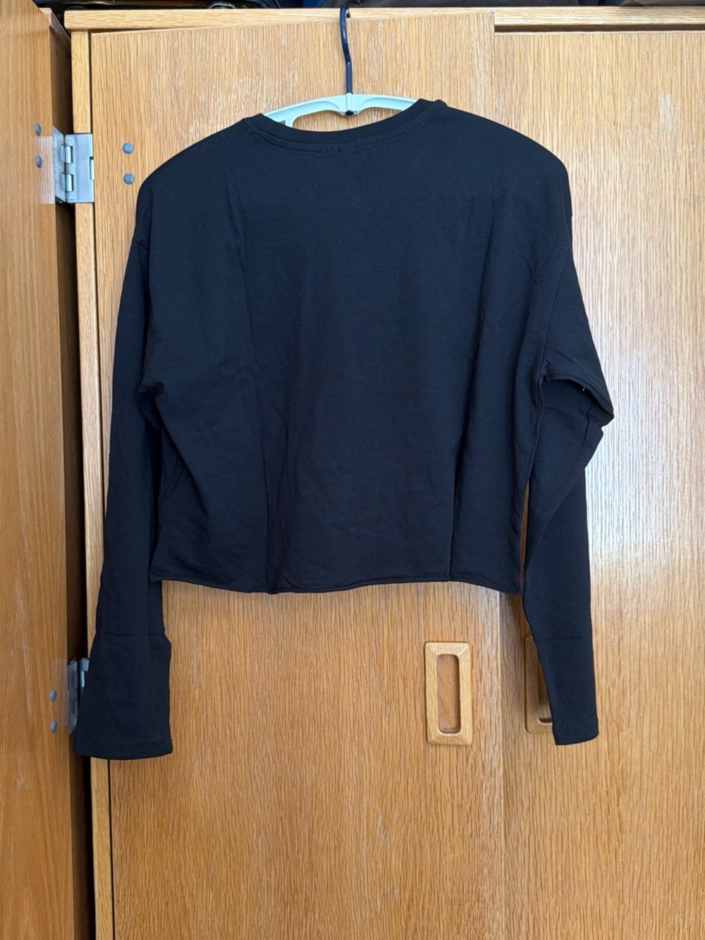 H&M Black Cropped Long Sleeve T-shirt - Picture 4 of 4